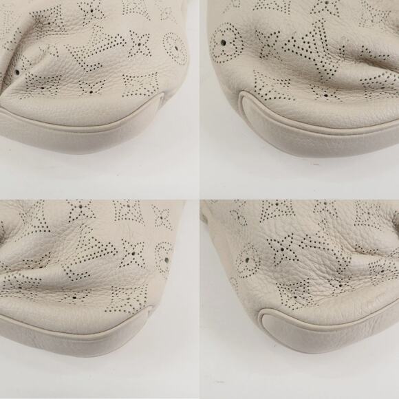 💎✨Authentic✨💎Louis Vuitton Monogram Mahina Selene PM Shoulder Bag Blanc - Picture 9 of 16